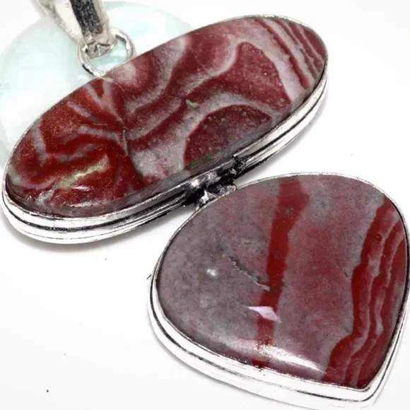 Wave Dolomite gemstone pendant - Picture 4 of 4